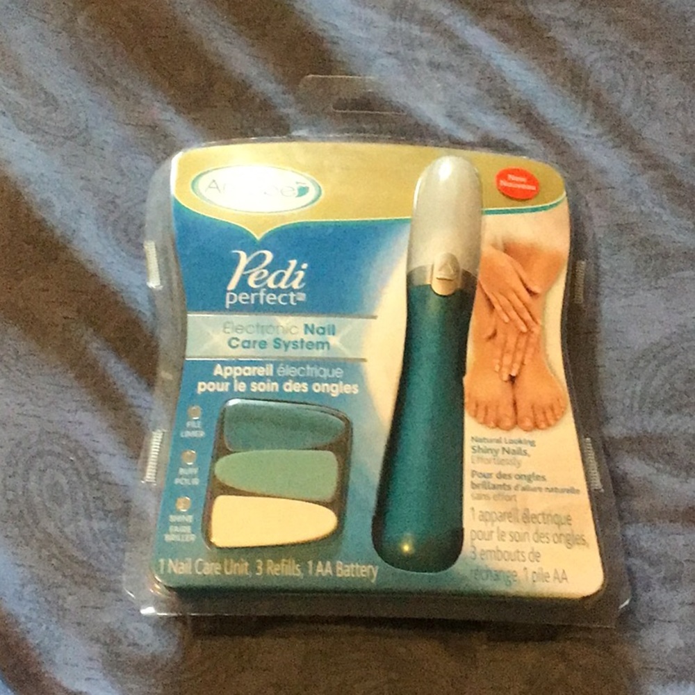 NWT Amope Pedi Perfect Electronic Nail Care System